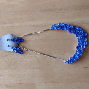 Blue cluster necklace set